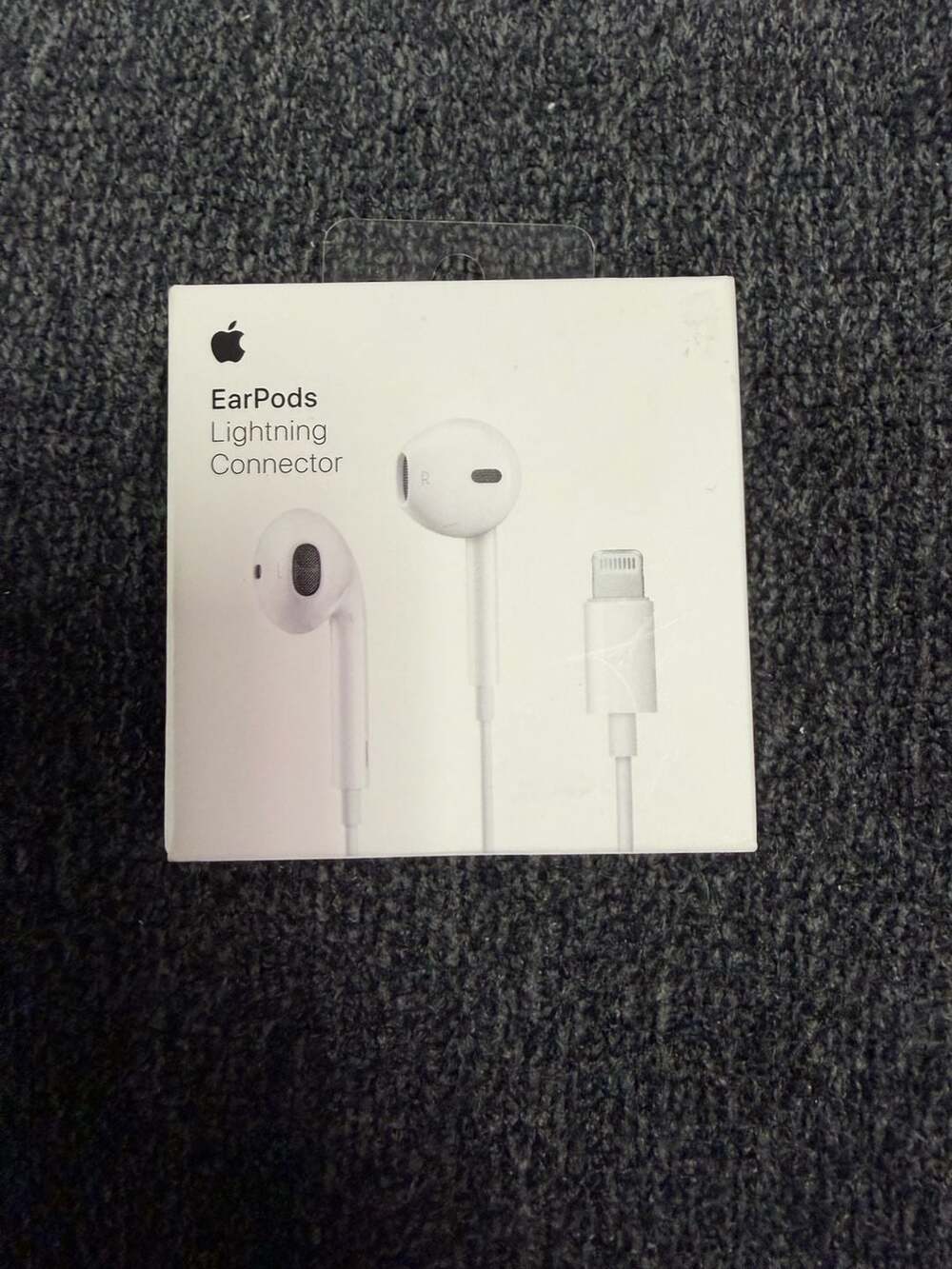 Apple EarPods with Lightning Connector